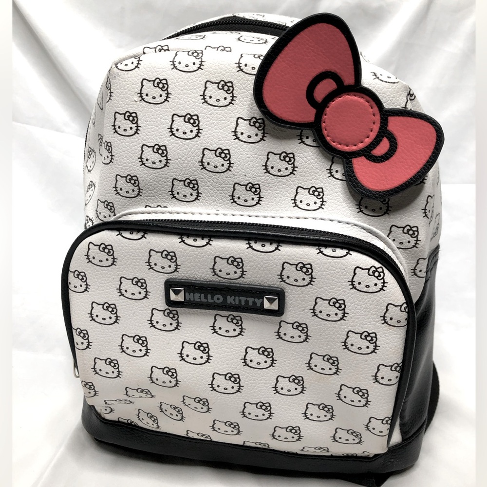 Cute Hello Kitty Backpack—Please see photos and description